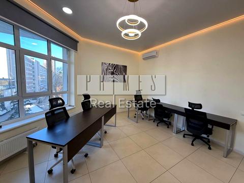 комерційна за адресою Кловський узвіз (Кловський), 7a