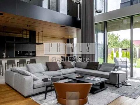 будинок за адресою с. Гатне, Нова вул., 18