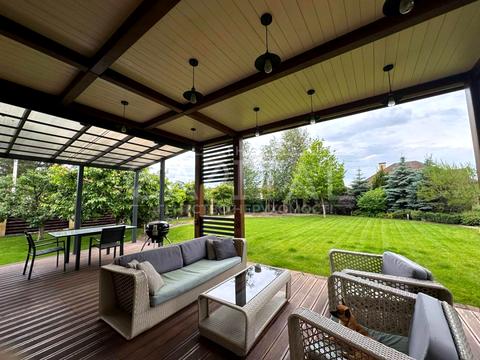 будинок за адресою Приозерна