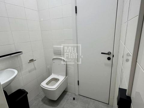 комерційна за адресою Жамбила Жабаєва вул. (Кузьминська), 22