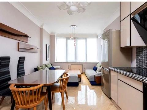 квартира за адресою Київ, Дніпровська набережна вул., 14