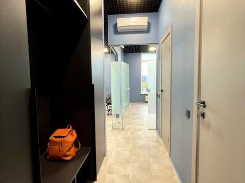 комерційна за адресою Жилянська вул., 68