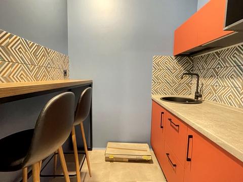 комерційна за адресою Жилянська вул., 68