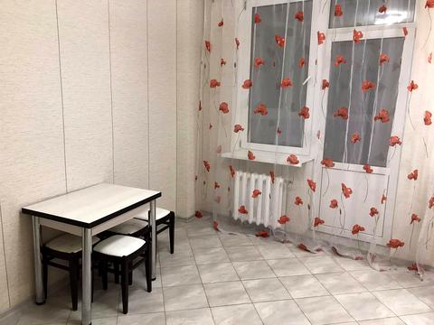 квартира по адресу Олены Пчилки ул., 2