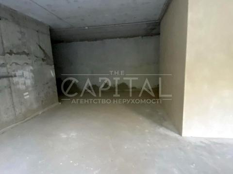 комерційна за адресою Загорівська вул. (Багговутівська), 1-А