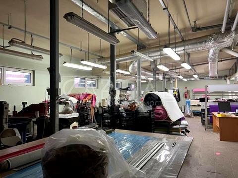 коммерческая по адресу Лесі Українки, 2