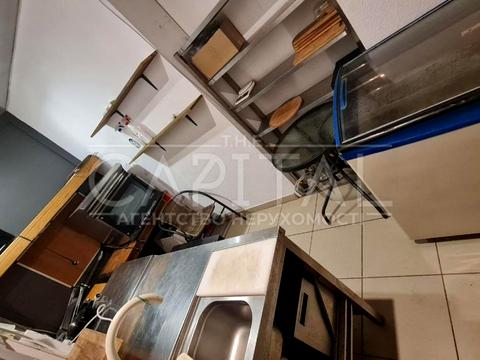 комерційна за адресою с. Білогородка, Михайла Величка вул., 3