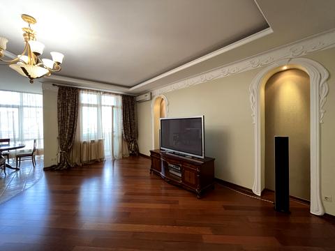 квартира за адресою Євгена Коновальця вул. (Щорса), 32-В