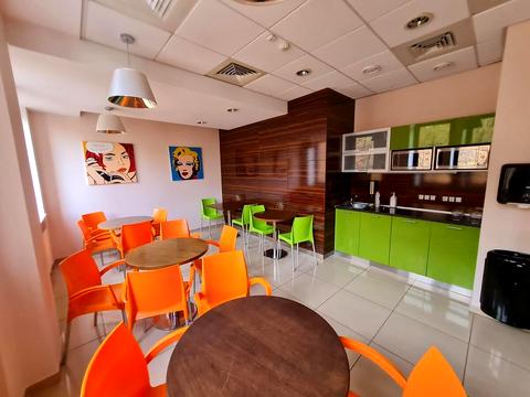 комерційна за адресою Воздвиженська вул., 41