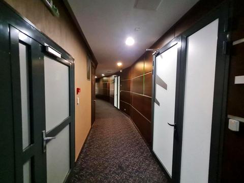 комерційна за адресою Воздвиженська вул., 41