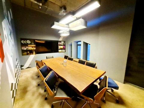 комерційна за адресою Воздвиженська вул., 41