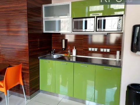 комерційна за адресою Воздвиженська вул., 41