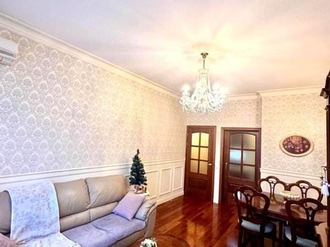 квартира за адресою Шота Руставелі вул., 44