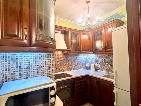 квартира за адресою Шота Руставелі вул., 44