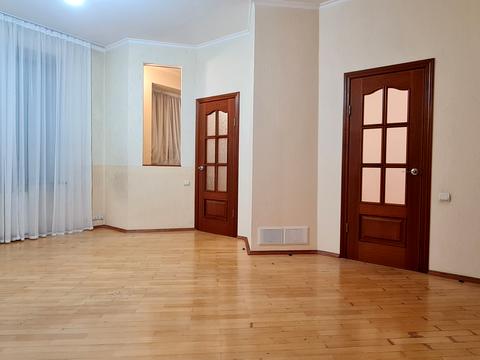 квартира за адресою Джона Маккейна вул. (Івана Кудрі), 39