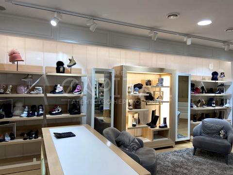 коммерческая по адресу Леси Украинки бульв., 20/22