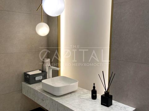 коммерческая по адресу Леси Украинки бульв., 20/22