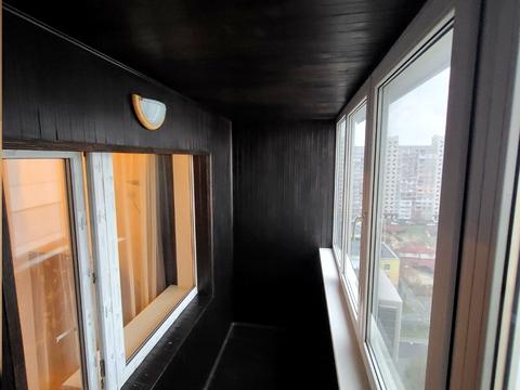 квартира за адресою Анни Ахматової вул., 16-В