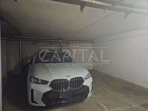 паркомісце за адресою Київ, Лесі Українки бульв., 7-Б