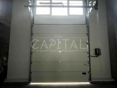 комерційна за адресою Київська, 1