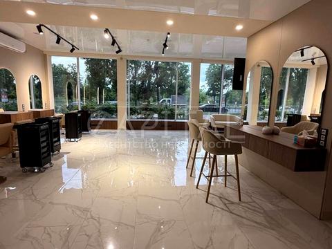 коммерческая по адресу Русановская набережная ул., 8