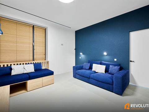 будинок за адресою Набережна вул.