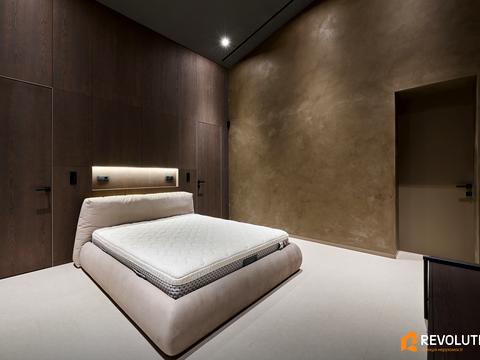 будинок за адресою Набережна вул.