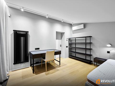 будинок за адресою Набережна вул.