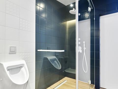 будинок за адресою Набережна вул.