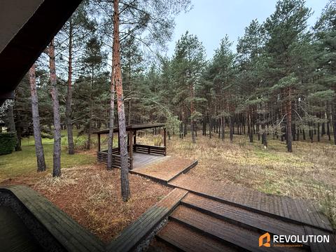 будинок за адресою Набережна вул.