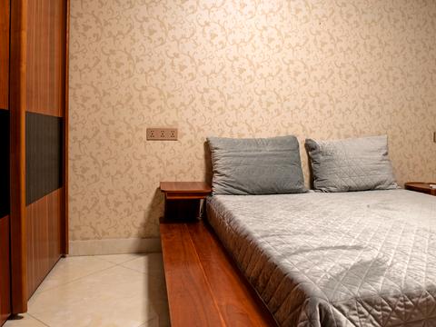 квартира за адресою Київ, Дніпровська набережна вул., 14