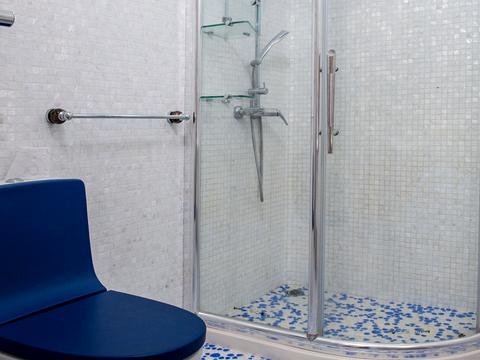 квартира за адресою Дніпровська набережна вул., 14