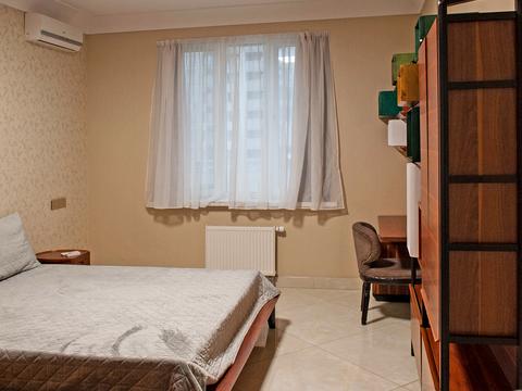 квартира за адресою Дніпровська набережна вул., 14