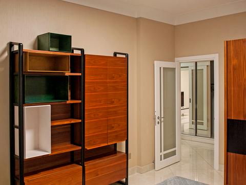 квартира за адресою Дніпровська набережна вул., 14