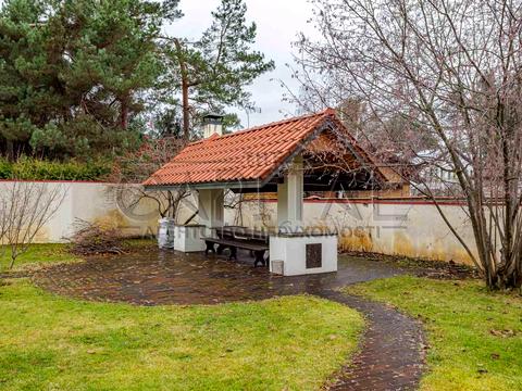 будинок за адресою с. Козин, вул. Київська