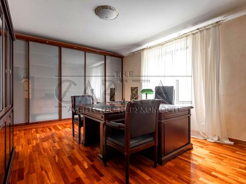 будинок за адресою с. Козин, вул. Київська