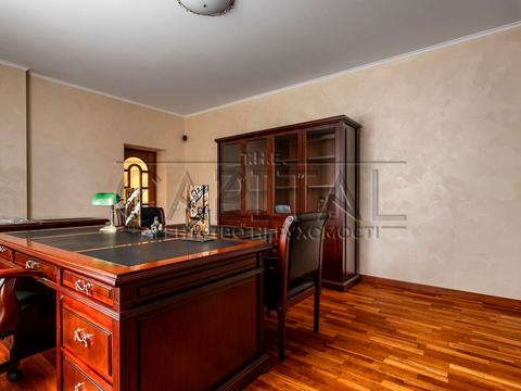 будинок за адресою с. Козин, вул. Київська