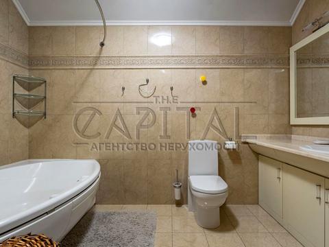 будинок за адресою с. Козин, вул. Київська