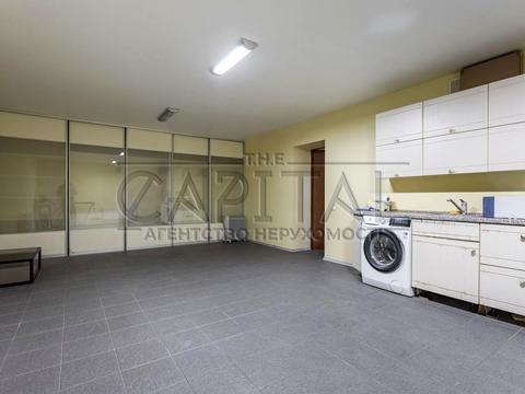 будинок за адресою с. Козин, вул. Київська