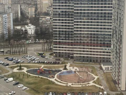 квартира по адресу Олександра Олеся ул., 10