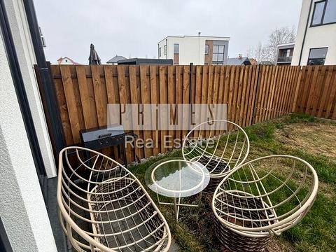 дом по адресу Леоніда Каденюка ул.