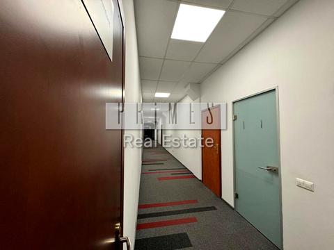 комерційна за адресою Київ, Євгена Гуцала пров. (Кутузова), 1