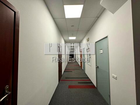 комерційна за адресою Київ, Євгена Гуцала пров. (Кутузова), 1