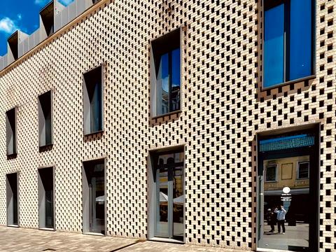 квартира за адресою Петра Сагайдачного вул., 18