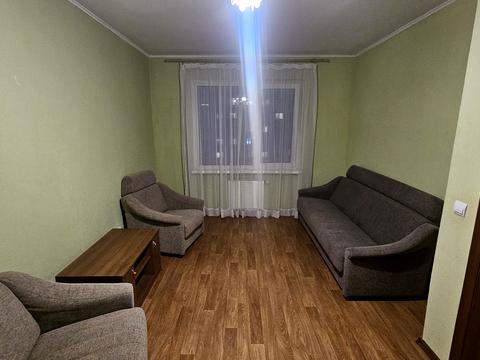 квартира за адресою Бориса Гмирі вул., 12-Б