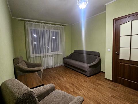 квартира за адресою Бориса Гмирі вул., 12-Б