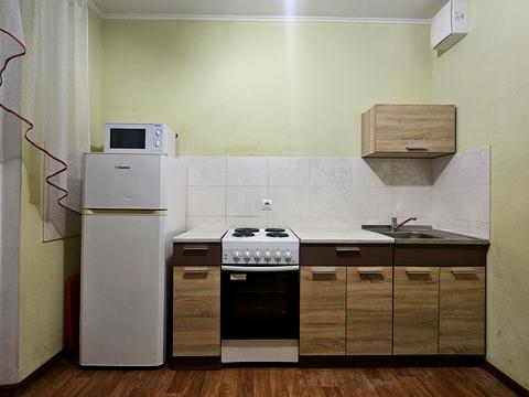 квартира за адресою Бориса Гмирі вул., 12-Б