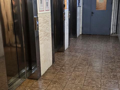 квартира за адресою Бориса Гмирі вул., 12-Б