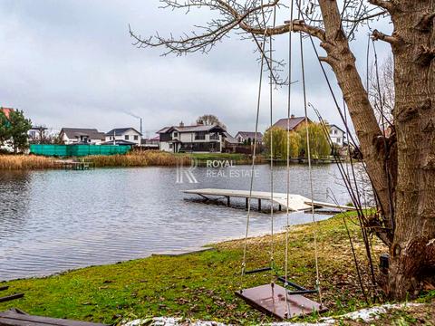 дом по адресу Орхідейна