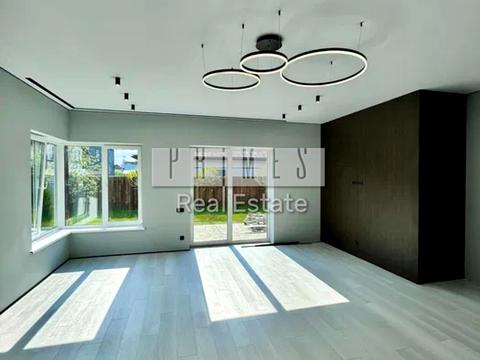 будинок за адресою Івана Франка вул.